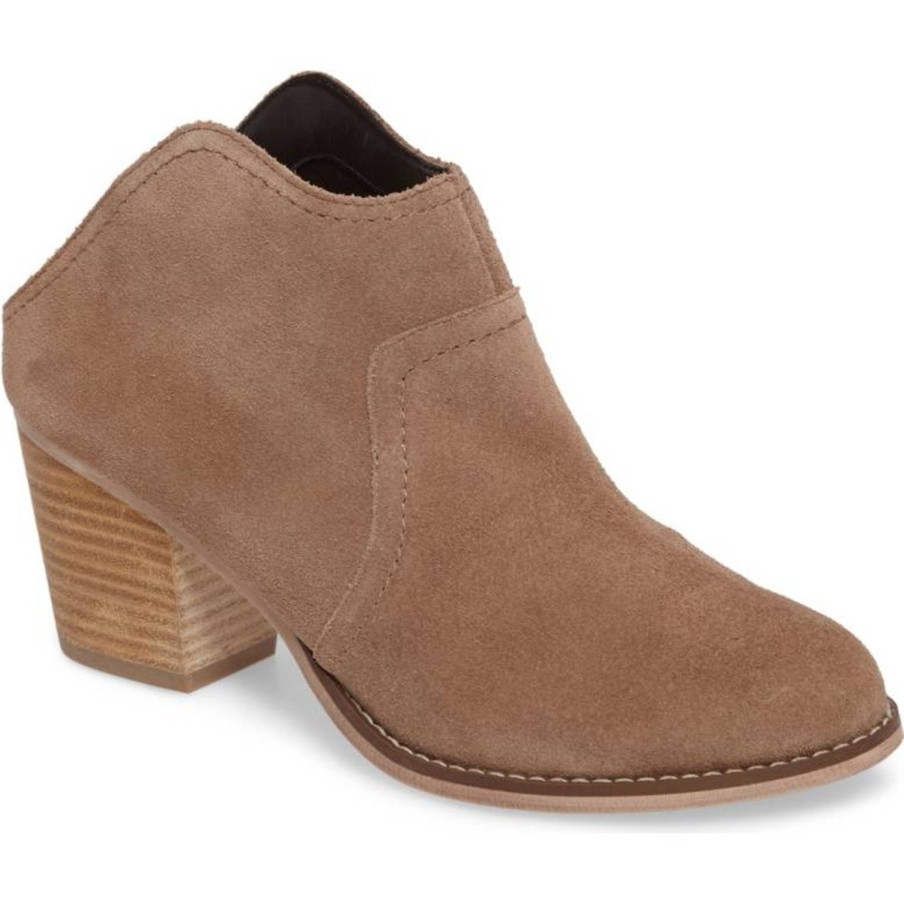 EUC Sole Society Suede Backless Booties in Taupe suede. Size 6.5